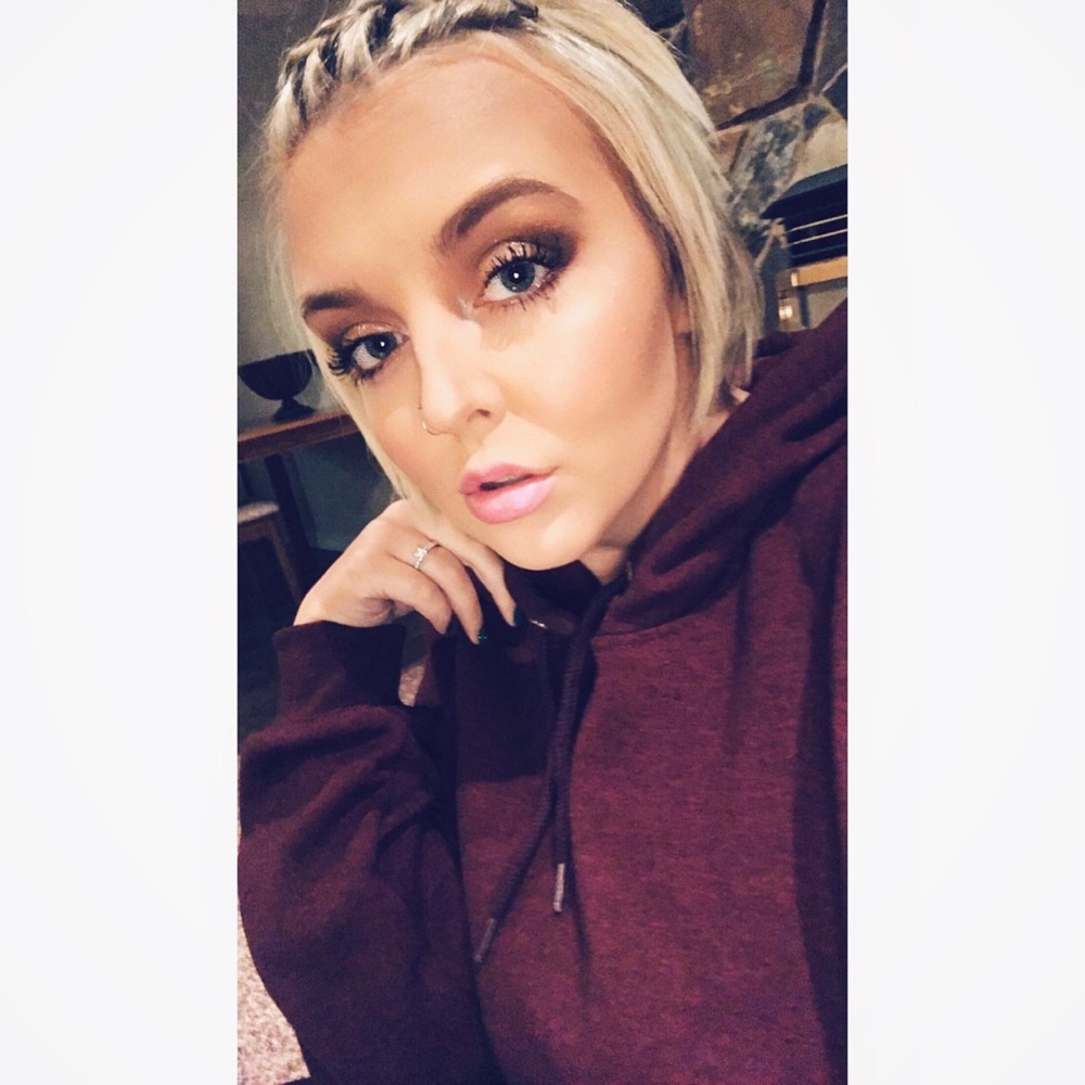 Meet your Posher, Alex